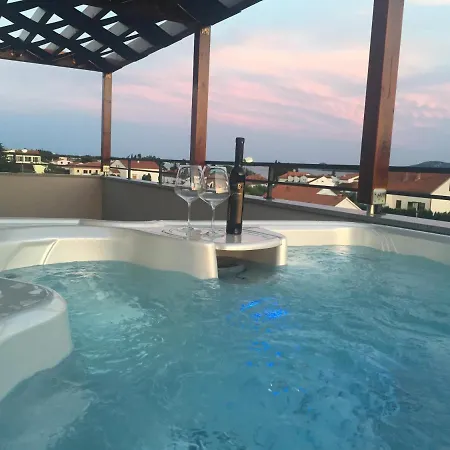 Daire 3 With The Private Jacuzzi *